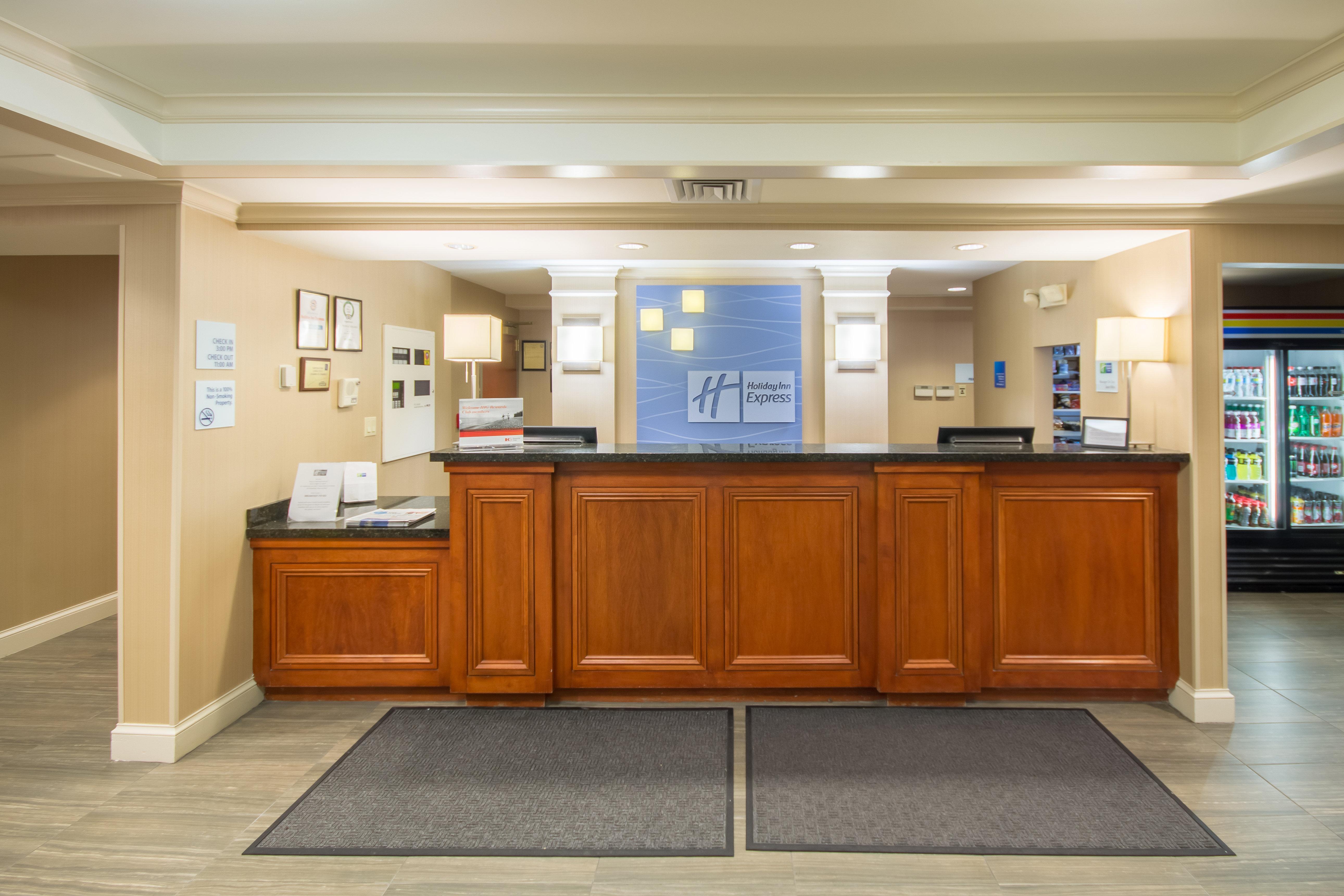 Holiday Inn Express Hotel & Suites Auburn By Ihg Dış mekan fotoğraf