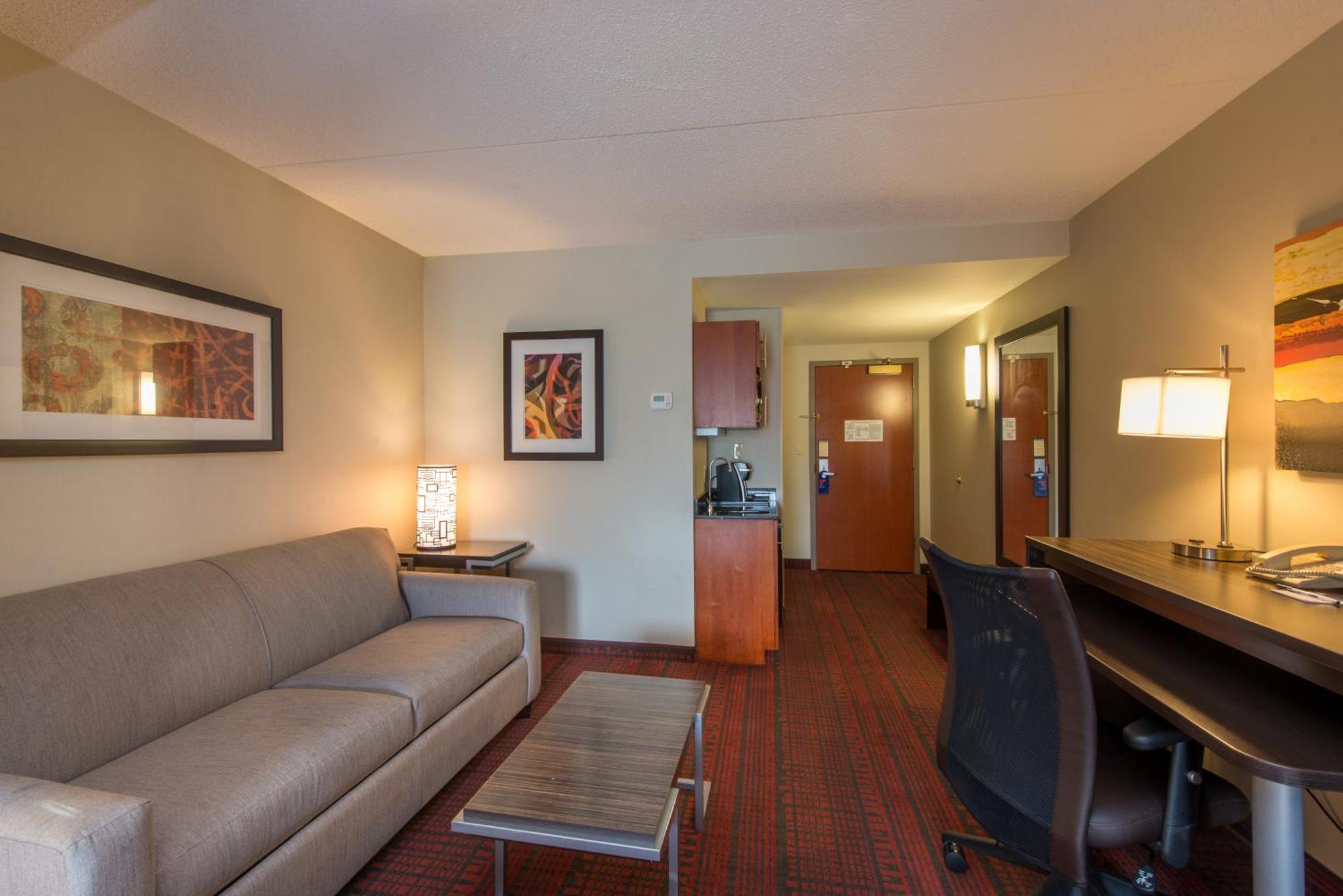 Holiday Inn Express Hotel & Suites Auburn By Ihg Dış mekan fotoğraf