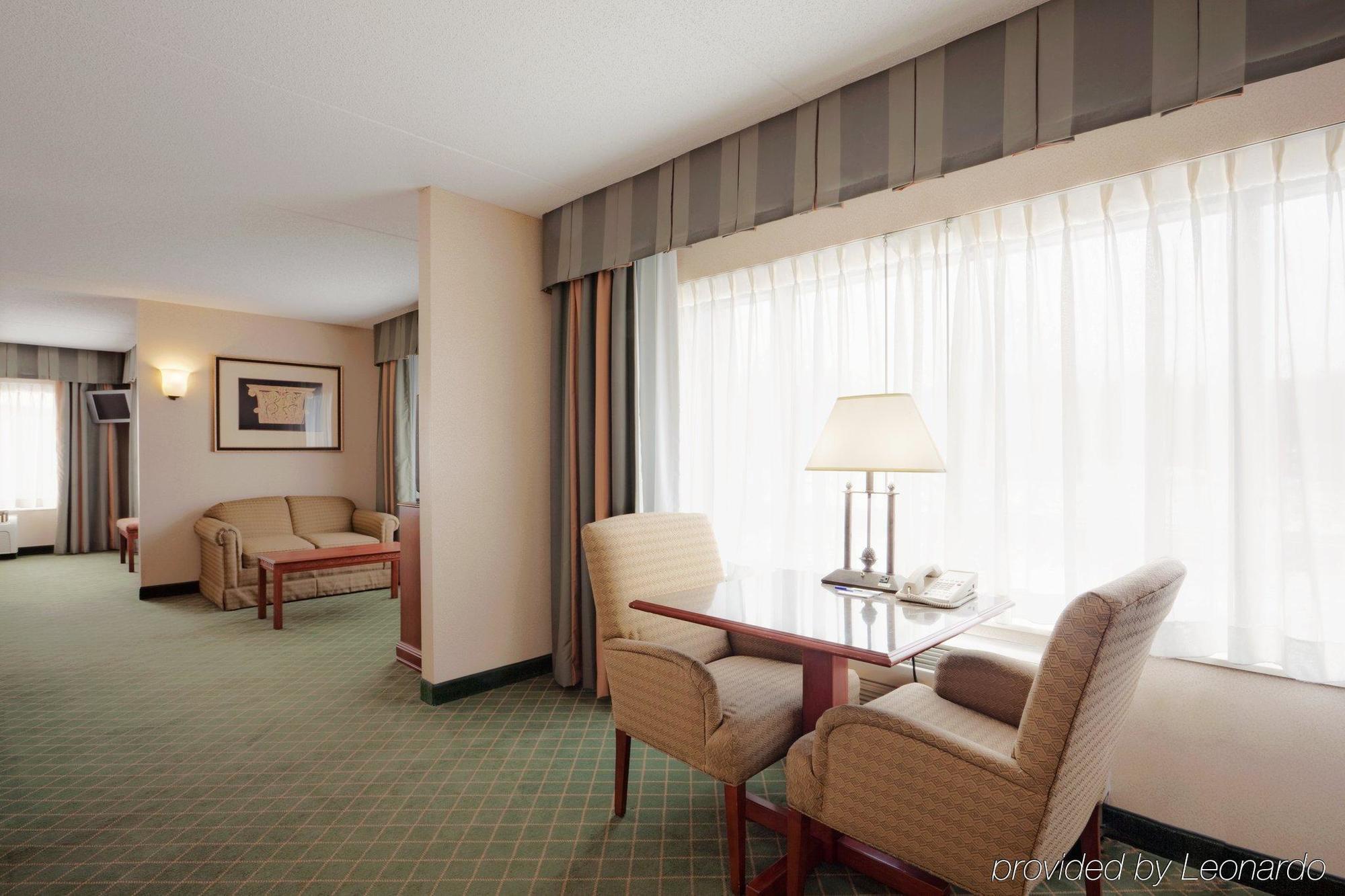 Holiday Inn Express Hotel & Suites Auburn By Ihg Oda fotoğraf