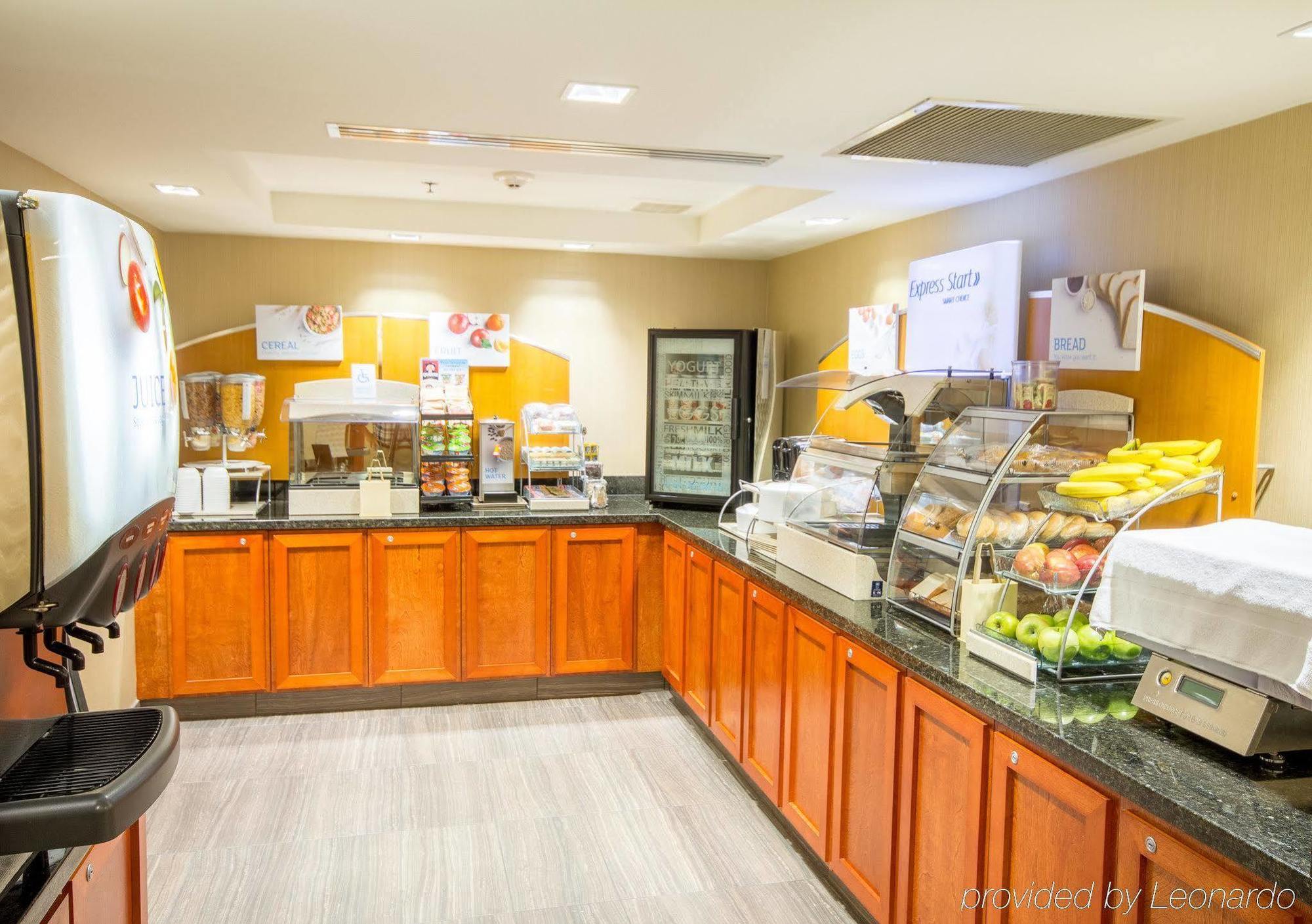 Holiday Inn Express Hotel & Suites Auburn By Ihg Dış mekan fotoğraf